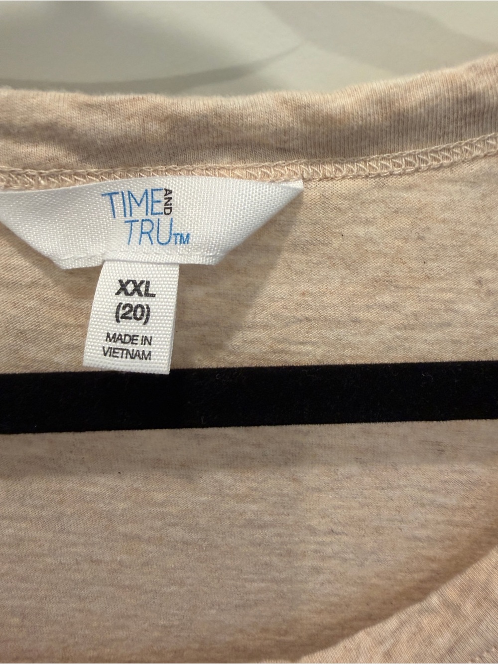 Beige Short-Sleeve Tiered Knit Tunic midi dress. Xxl - Picture 2 of 4